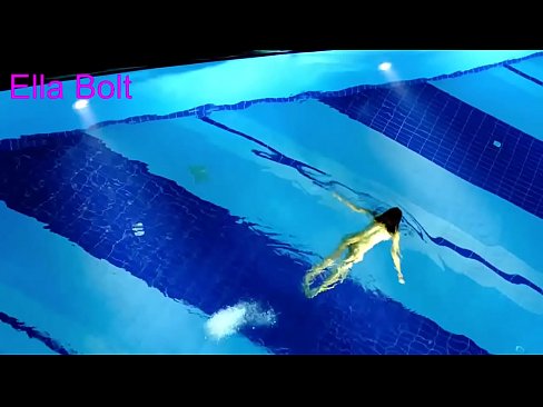 ❤️ No puc parar de mirar-la, jove rossa presa nedant nua a la piscina del complex ELLA BOLT ❤❌ Vídeo porno al ca.tradewin.top ❌